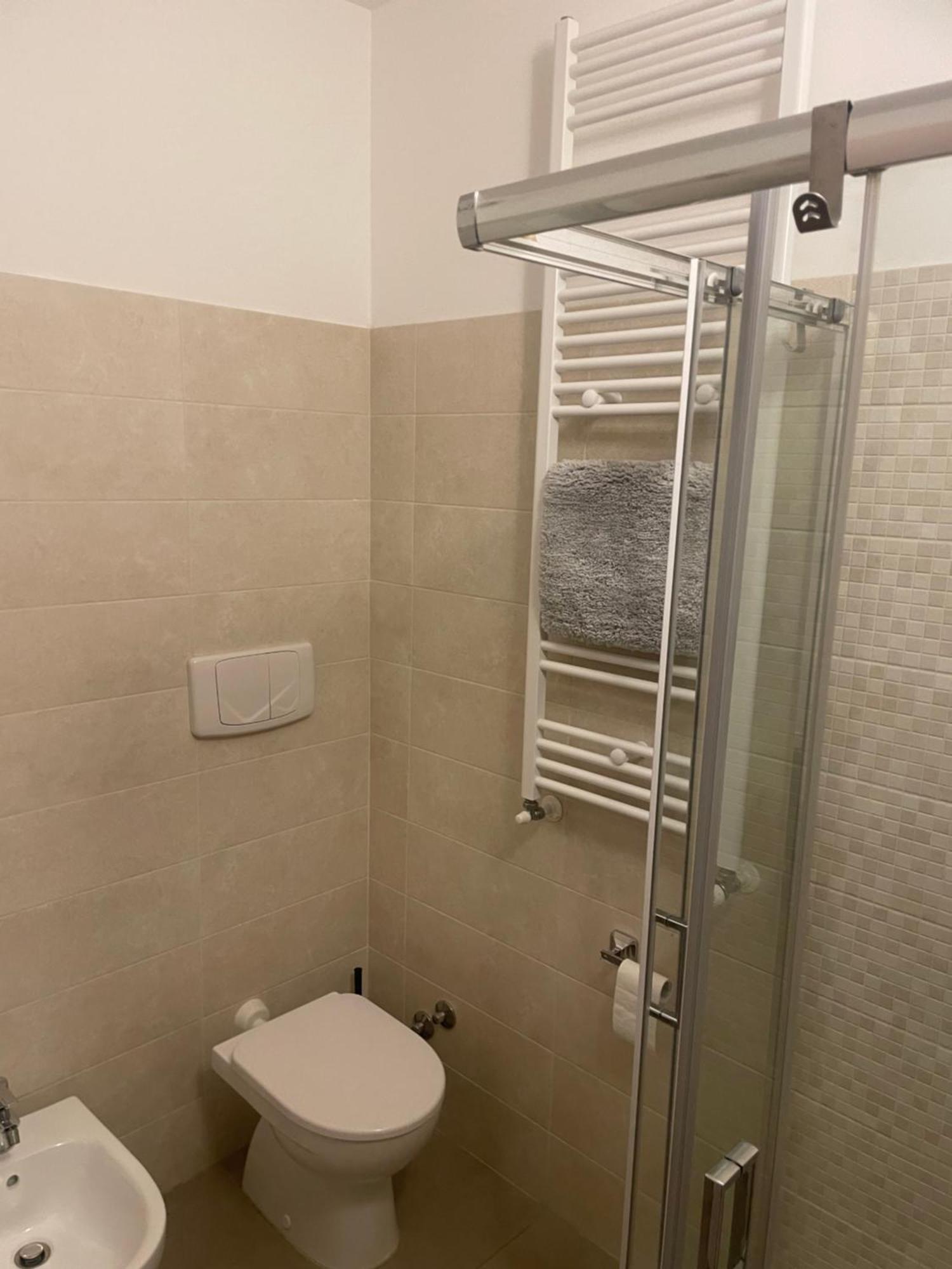 A Casa Di Marco Apartment Лука Екстериор снимка